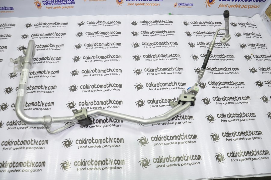 FORD KUGA KLİMA BORUSU DV41-19A834-KA