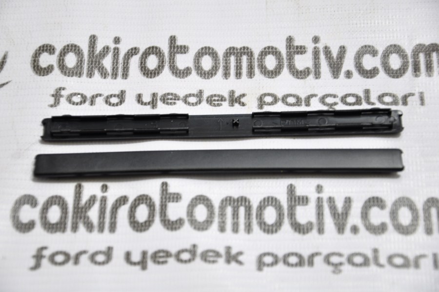 FORD MONDEO PORTBAGAJ KAPAK 1S71-504A00-AA