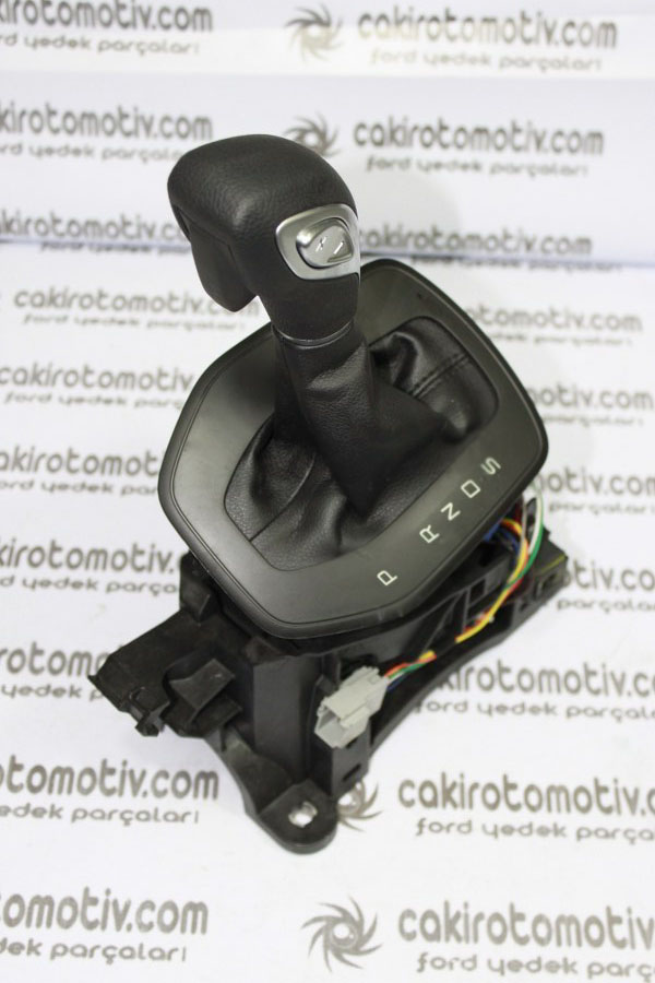 FORD FİESTA VİTES YUVASI 2013- C1BP-7K004-BA