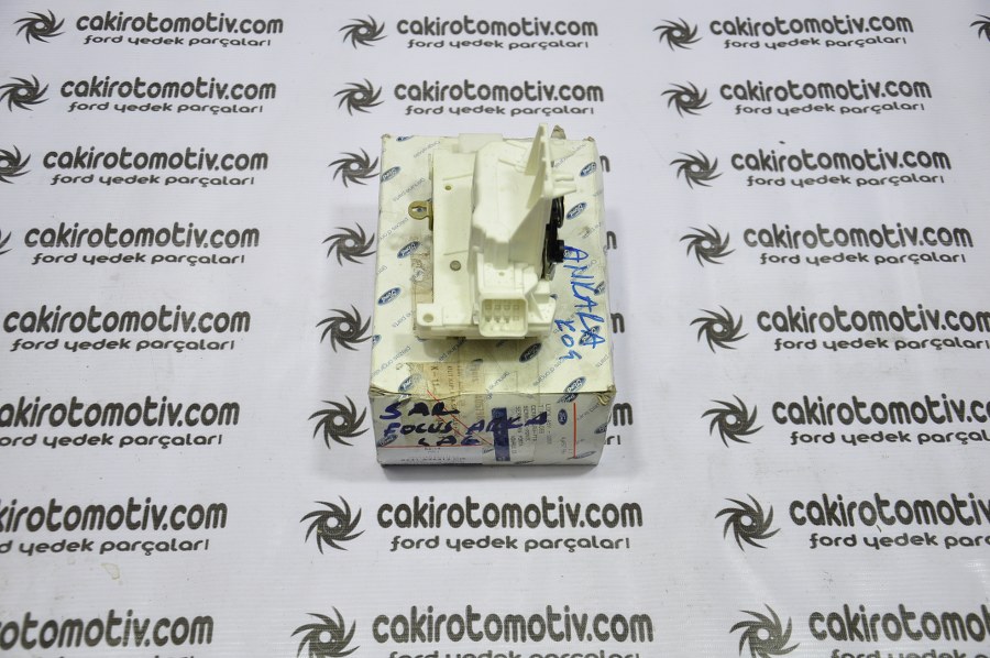 FORD FOCUS ARKA SAĞ KAPI KİLİDİ XS41-A26412-CG