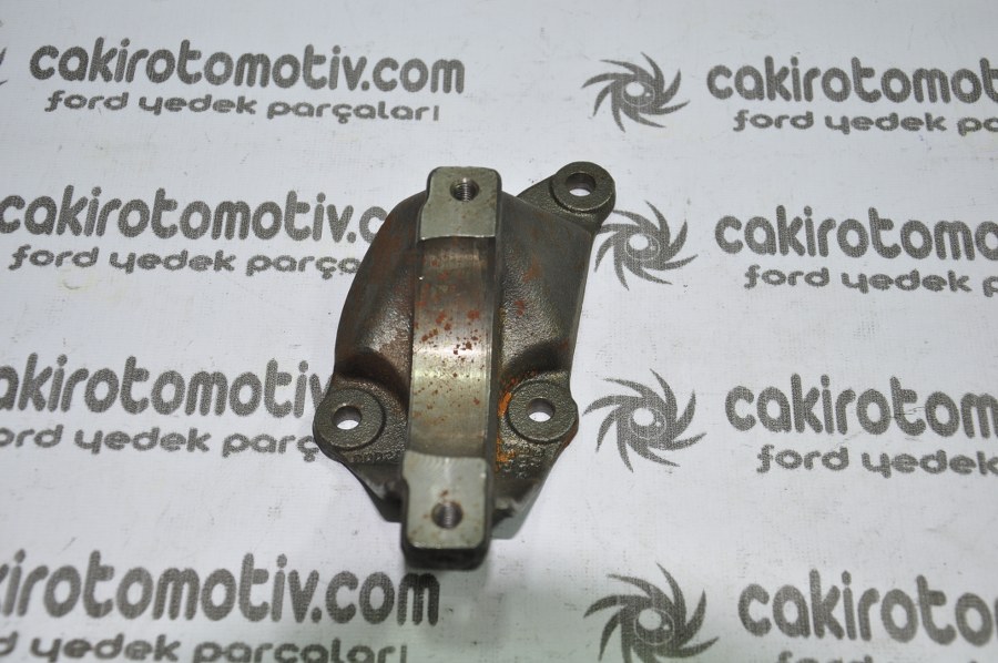 FORD FOCUS ÖN AKS TUTUCU BRAKETİ 3M51-3K305-MB