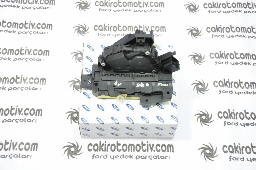 FORD FOCUS ÖN SAĞ KAPI KİLİDİ 2S4A-A21812-GA