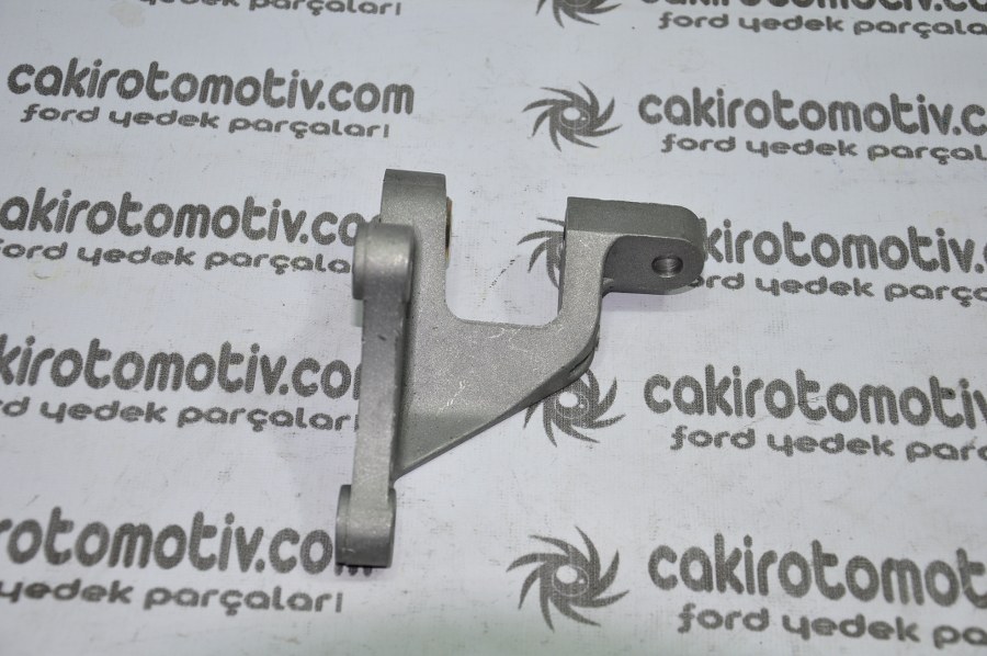 FORD FOCUS ŞANZIMAN TAKOZ BAĞLANTI BRAKETİ 98AB-6P093-AD