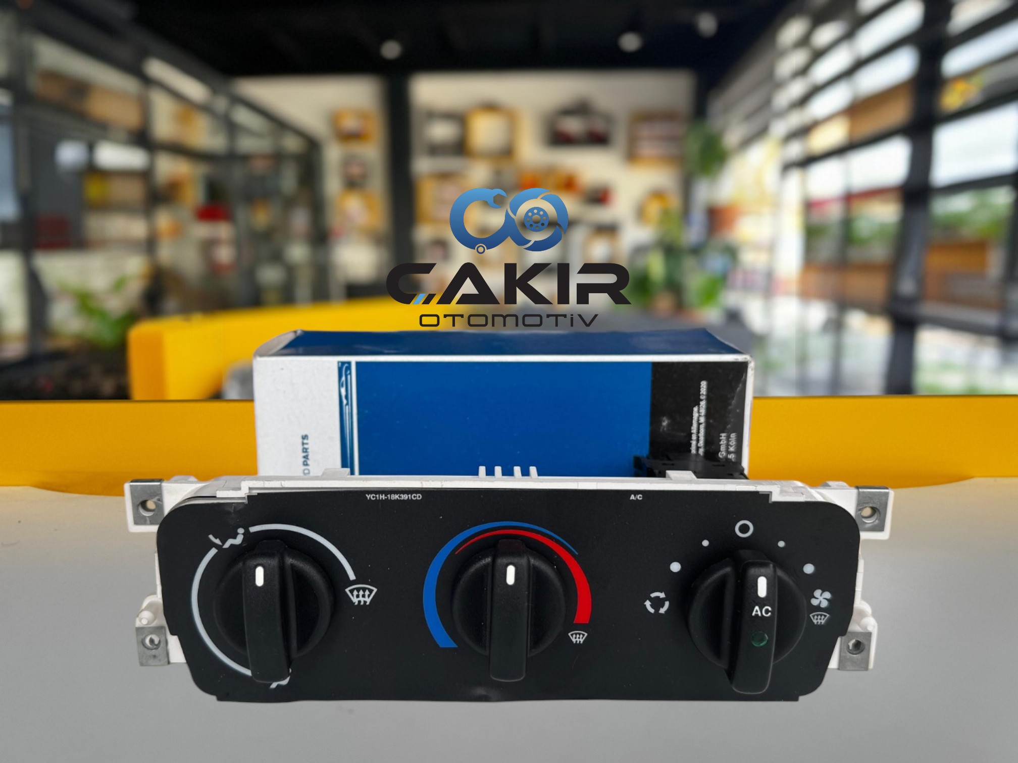 Ford Transit V184 Klima Kalorifer Kontrol Paneli Fan ve Sıcaklık Ayar Düğmesi